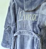 Peignoir Enfant COSY KIDS en Douce Polaire avec Capuche